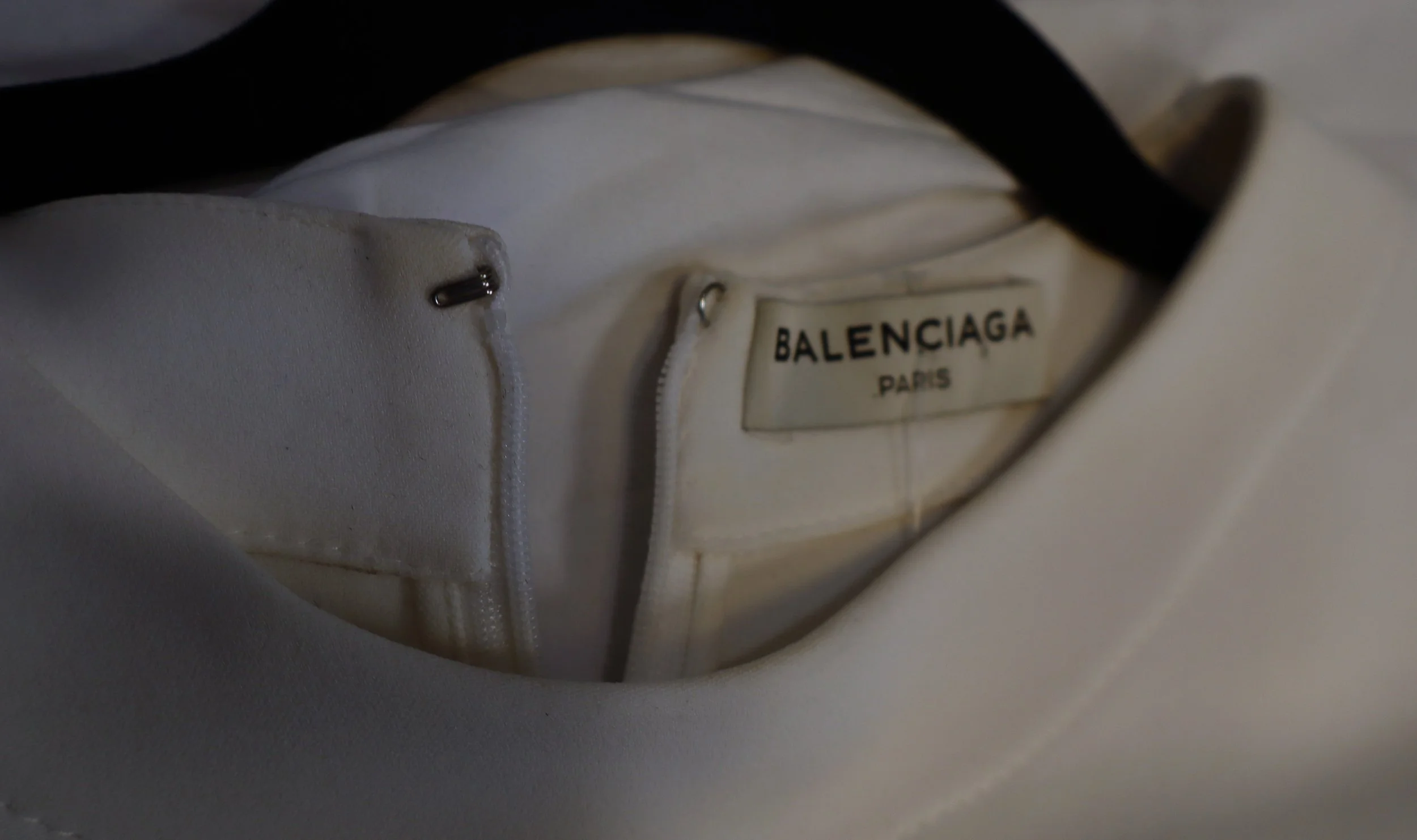 Balenciaga - Chic Elegance Cape Top Size 2 - Image 3
