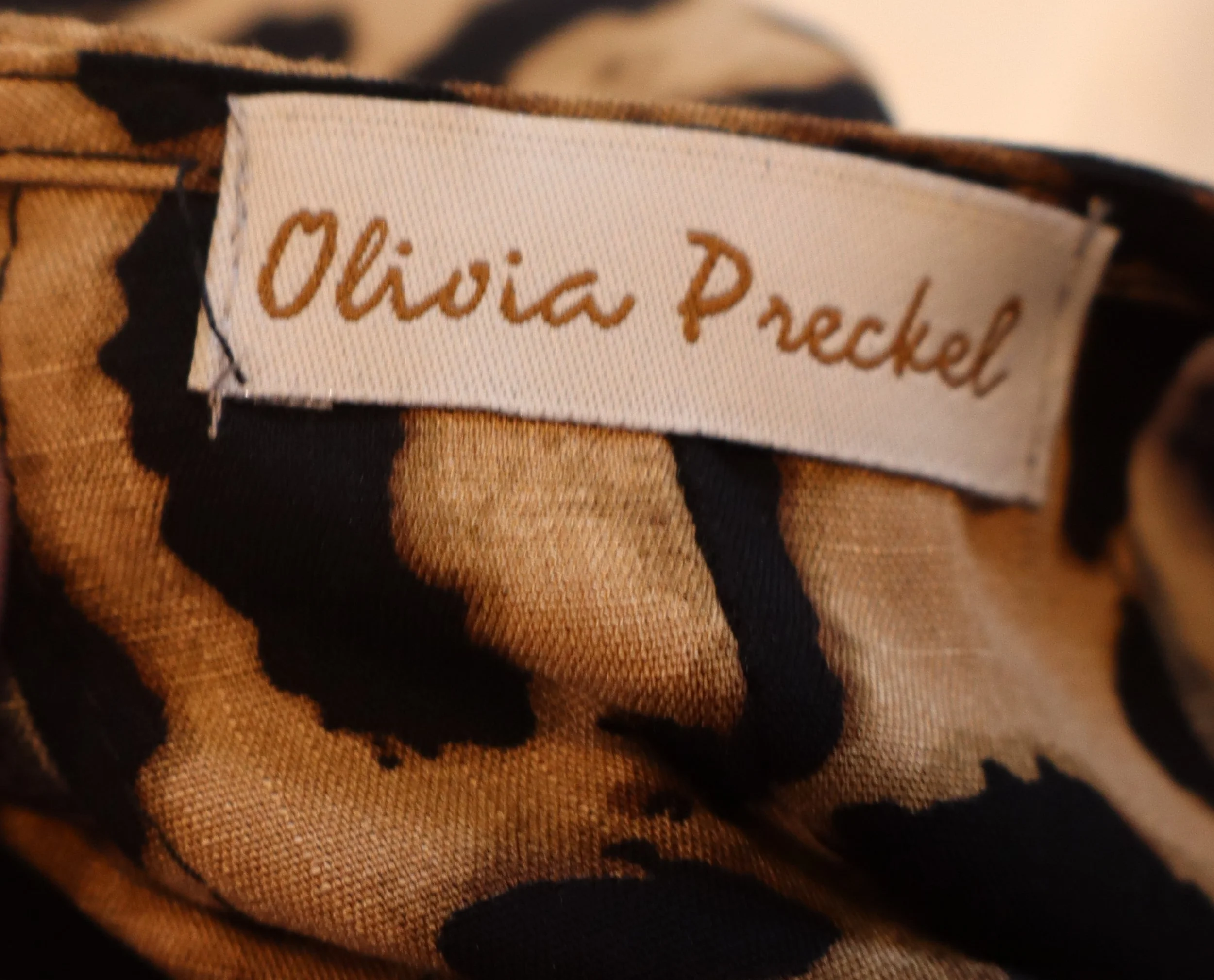 Olivia Preckel - Chic Leopard Print Relaxed Top Size 2 - Image 2