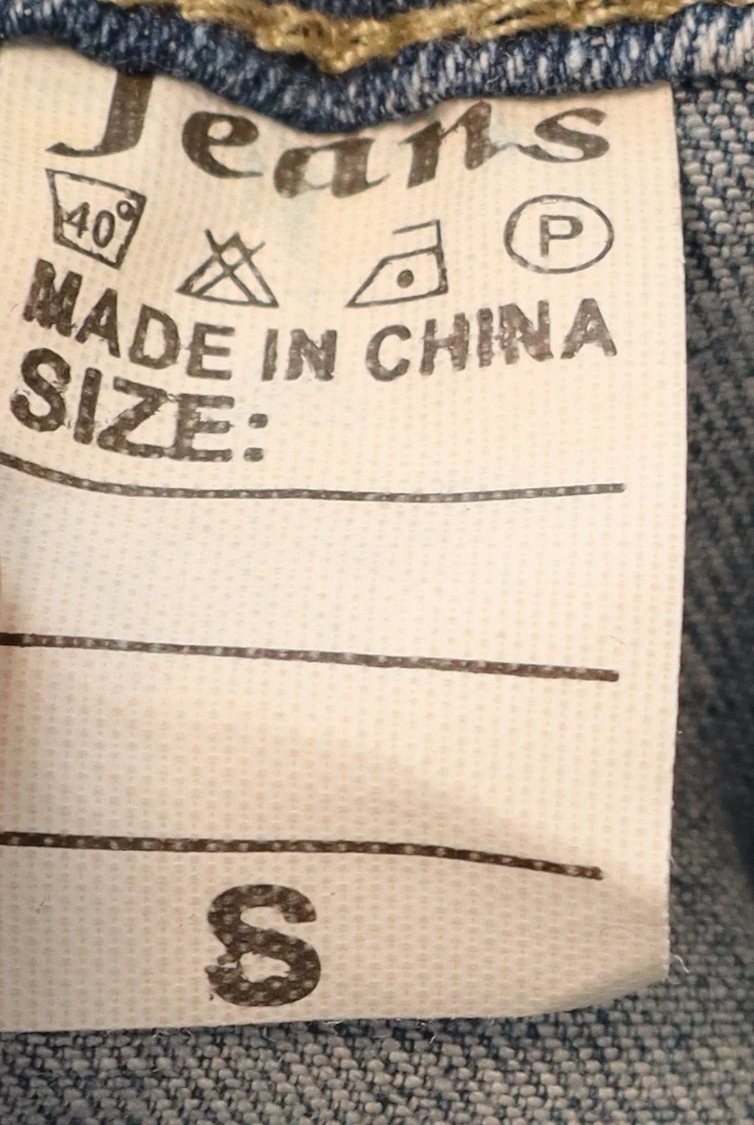 Sorelle UK - Vintage Denim Cargo Shorts Size S - Image 4