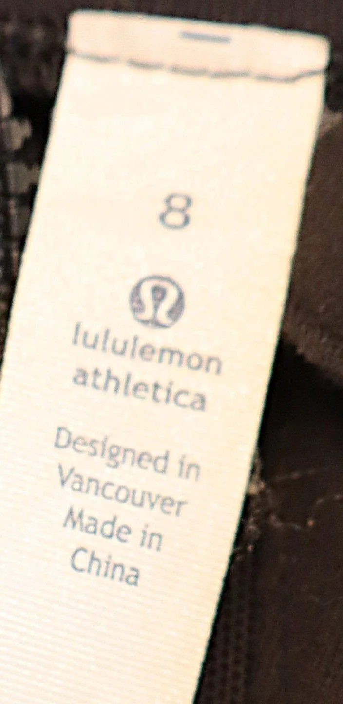 Lululemon Athletic Essentials Jacket Size 8 - Image 3