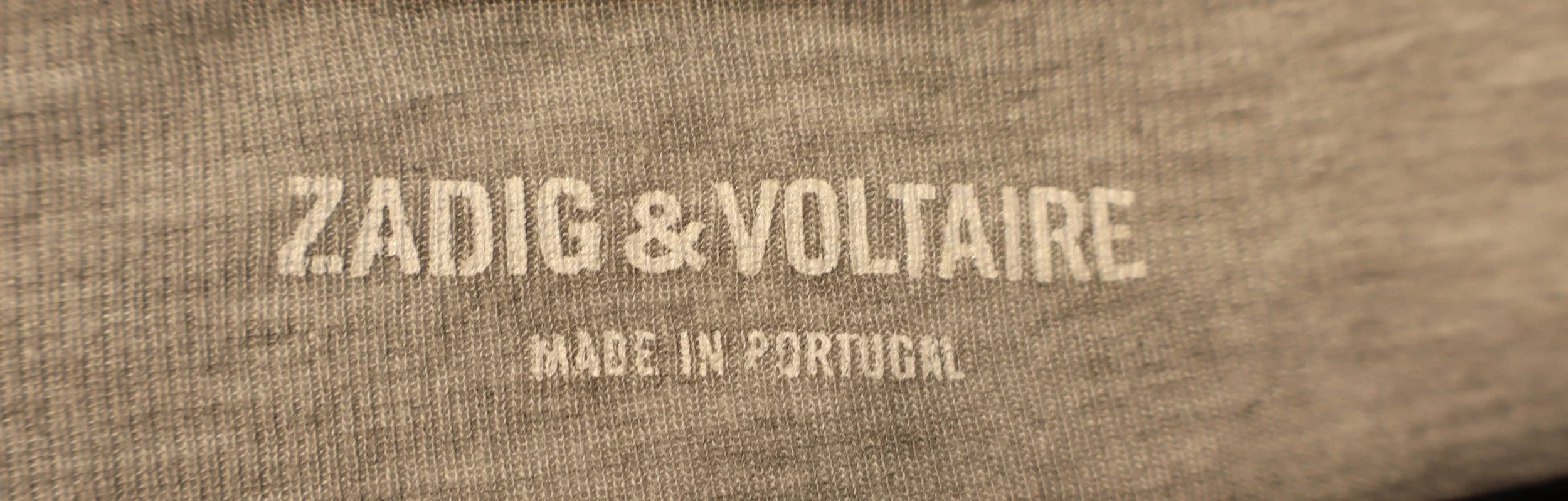 Zadig & Voltaire - Chic Gray Knot-Front Top with Metallic Trim Size S - Image 3